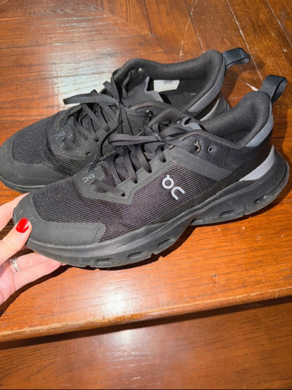 On Running Men's Black Athletic Cloud-Style Sneakers